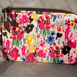 Thirty One Women's Wallet Wristlet